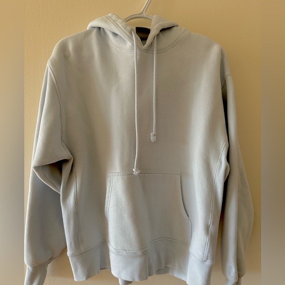 *SOLD* Cozy AF Boyfriend Hoodie size 1 TNA Aritzia - Picture 1 of 8